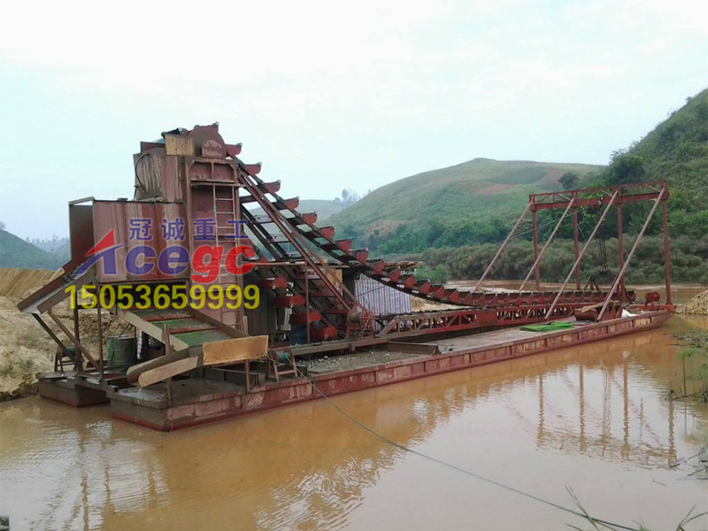 gold dredger gold dredger