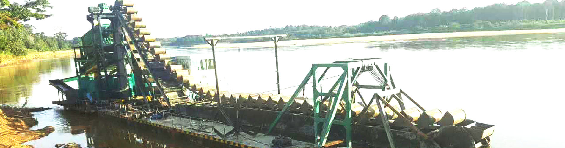 Gold dredger