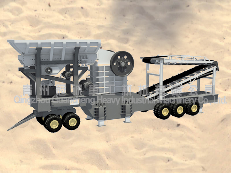 Mobile crushing station